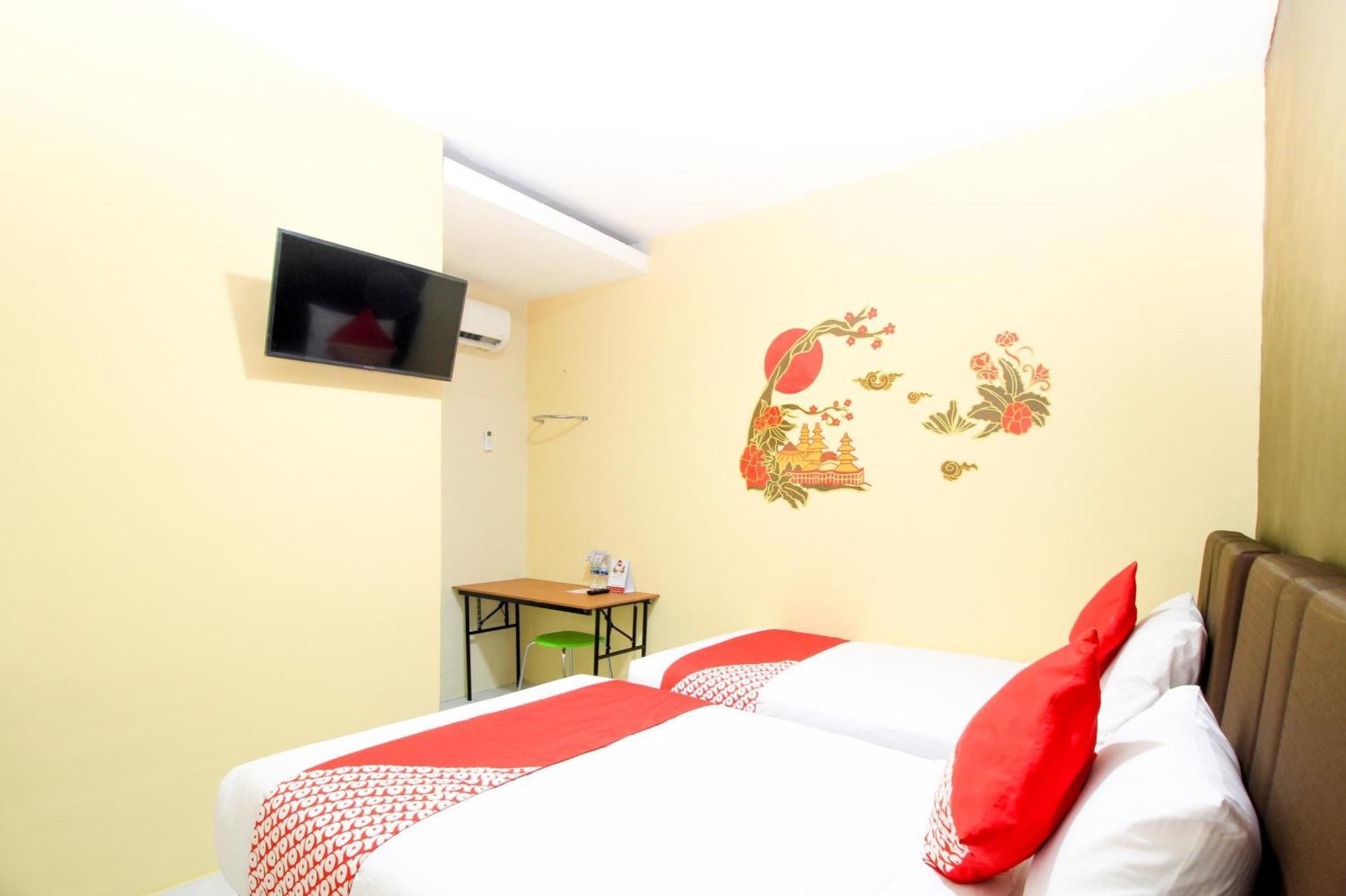 Super Oyo Capital O 217 A1 Hotel Surabaia Exterior foto